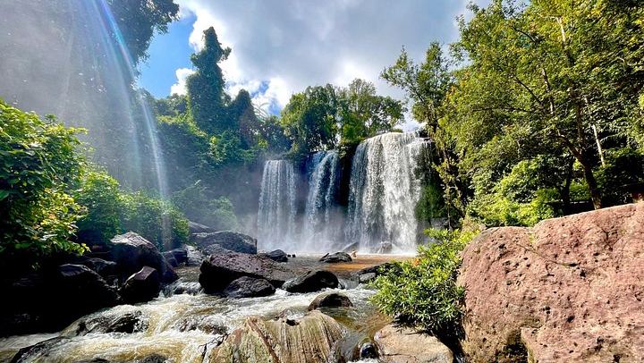 Phnom Kulen Waterfall and Banteay Srei Temple Day Tour, Angkor Pass Not Included (3/12)
