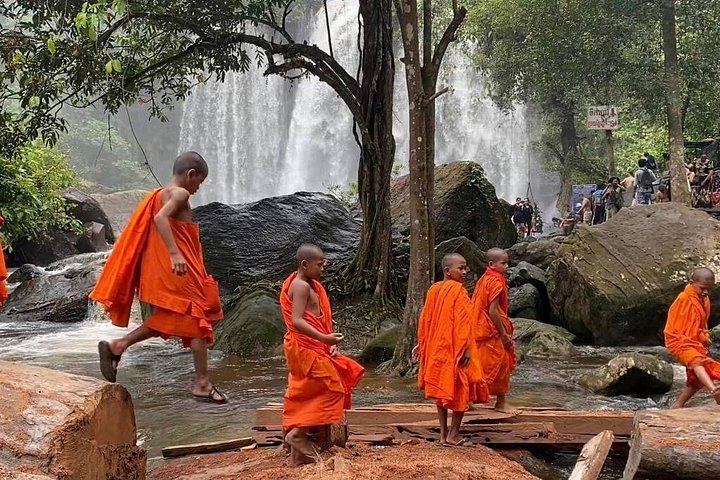 Kulen Mountain Day Tour with Quarry, 1000 Lingas, Waterfall Swim, Park Entry and Lunch (1/7)