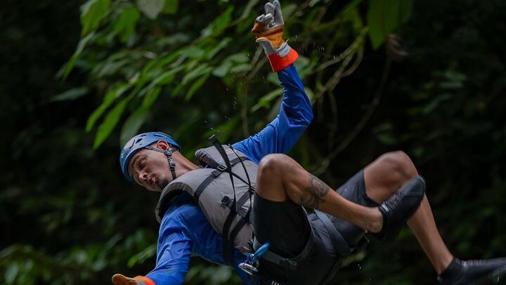Rainforest Falls Two-Waterfall Rappel and Jump Tour with Lunch, La Fortuna (2/12)