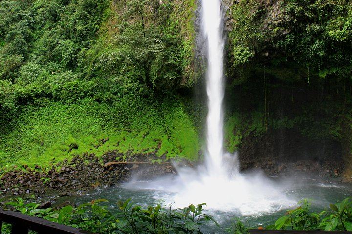Horseback Ride to La Fortuna Waterfall with Hanging Bridge and Maleku Village Stop (4/5)