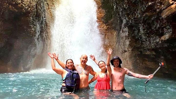 La Leona Waterfall Adventure Hike from Curubande, Private Tour, 3 Hours (1/12)