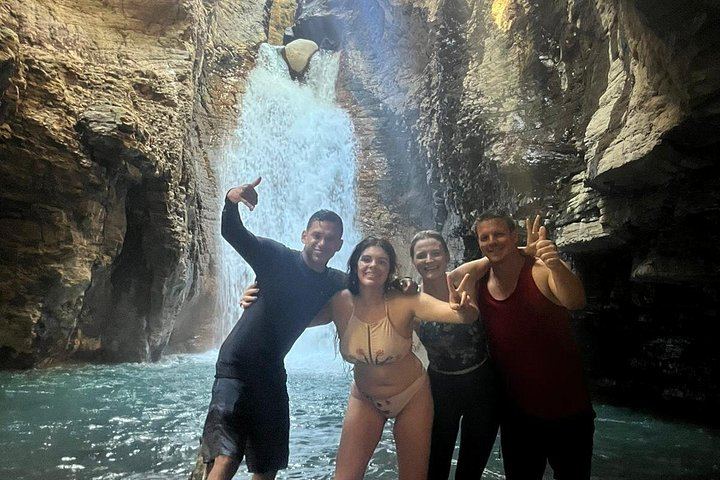 La Leona Waterfall Adventure Hike from Curubande, Private Tour, 3 Hours (4/12)