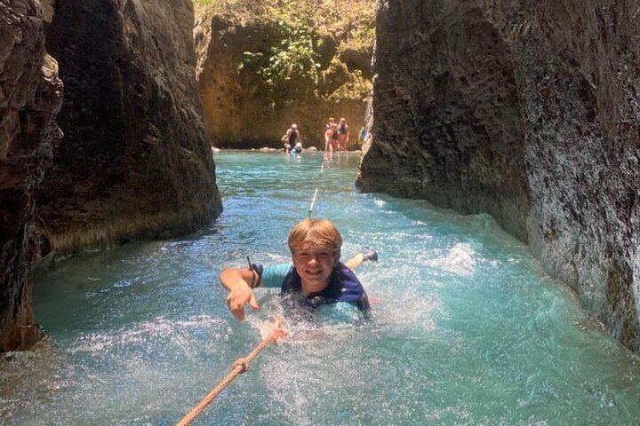 La Leona Waterfall Adventure Hike, Group Tour from Curubande (8/9)