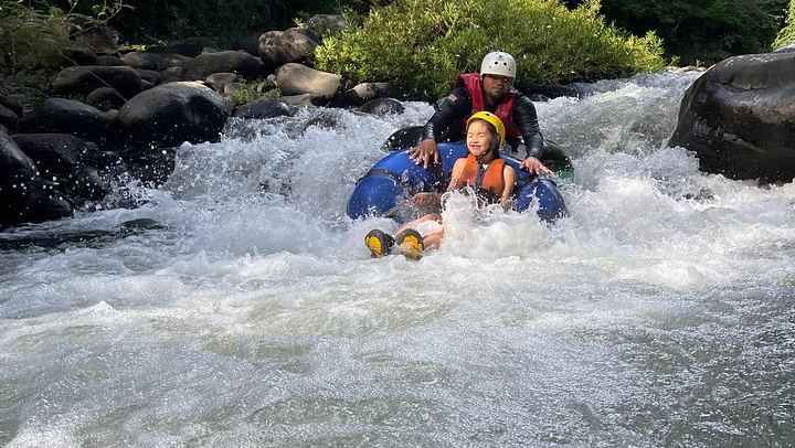 La Leona Waterfall Hike and Colorado River Whitewater Tubing, Curubande (3/8)