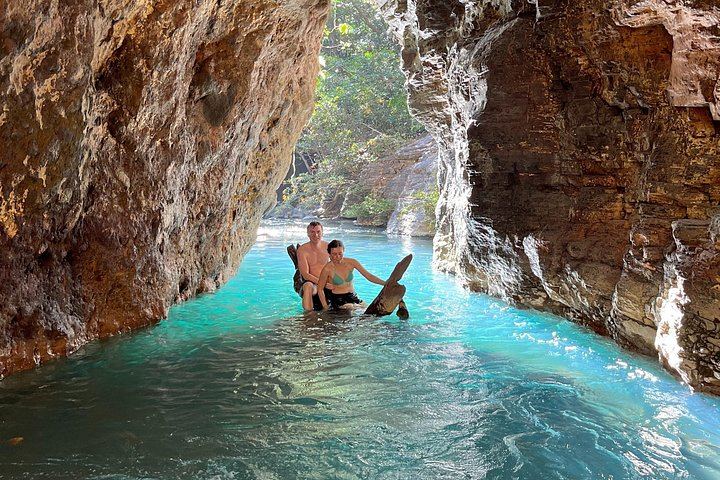 La Leona Waterfall Hike and Colorado River Whitewater Tubing, Curubande (8/8)