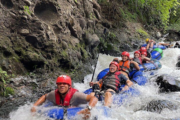 La Leona Waterfall Hike and Colorado River Whitewater Tubing, Curubande (4/8)