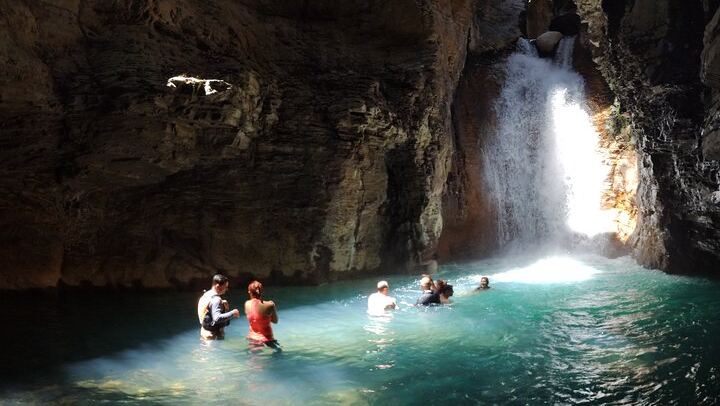 La Leona Waterfall, Cliff Jumping and Colorado River Tubing, Private Tour (1/12)