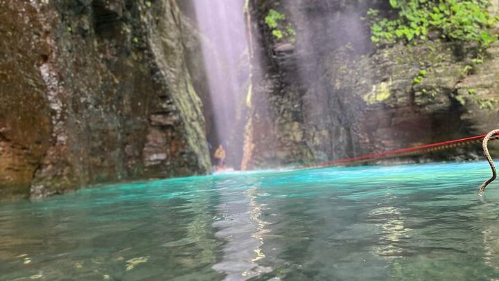 La Leona Waterfall Guided Hike with Air-Conditioned Ride, Tamarindo Area (2/12)