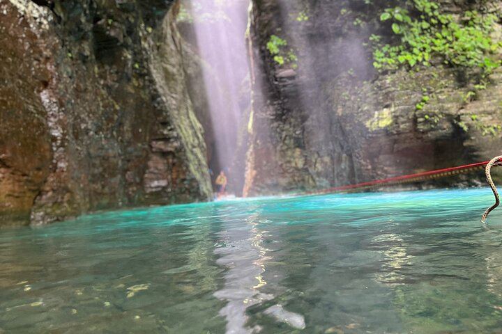 La Leona Waterfall Guided Hike with Air-Conditioned Ride, Tamarindo Area (2/12)