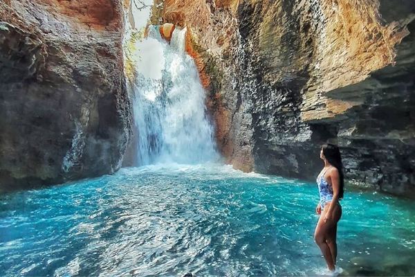 La Leona Waterfall Hike with 4WD Ride and 25 Meter Swim from Curubande