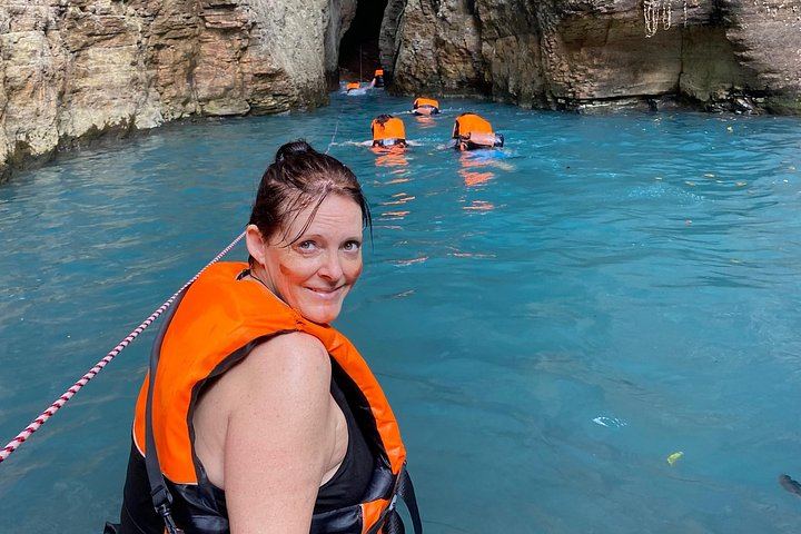 La Leona Waterfall Hike with 4WD Ride and 25 Meter Swim from Curubande (6/12)