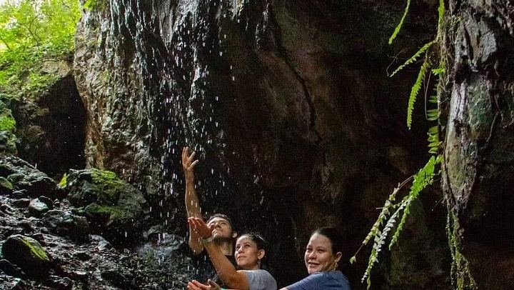 La Leona Waterfall Shared Tour with Casado Lunch from Tamarindo (2/12)