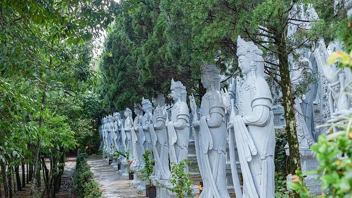 Da Lat Easy Rider Tour: Pongour Falls, K'Ho Village, Pepper Farm and Rice Wine (2/12)