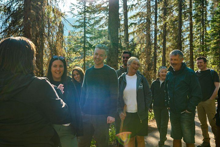 Radventures Yoho Small-Group Tour: Emerald Lake, Takakkaw Falls, Max 12 Guests (12/12)