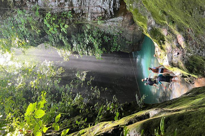 La Leona Waterfall Hike with Lunch, Hotel Pickup and Canyon Swim (1/12)