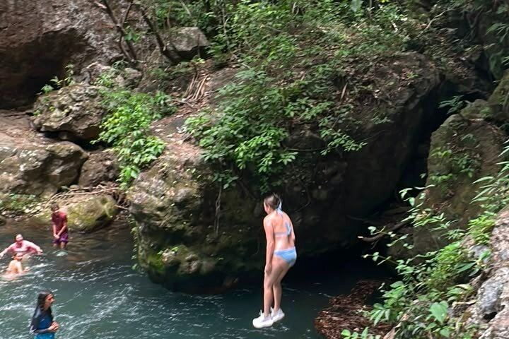 La Leona Waterfall Hike with Lunch, Hotel Pickup and Canyon Swim (12/12)
