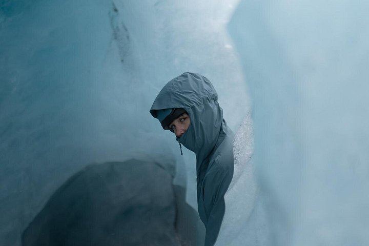 Private South Coast and Glacier Hike from Reykjavik with Safety Equipment (10/12)