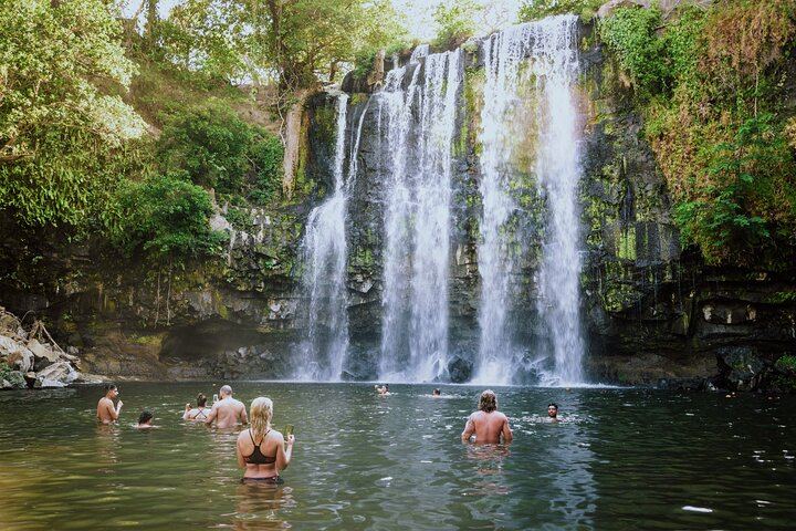 Rio Celeste Hike, Llanos de Cortes Falls and Sloth Sanctuary from Tamarindo (2/12)