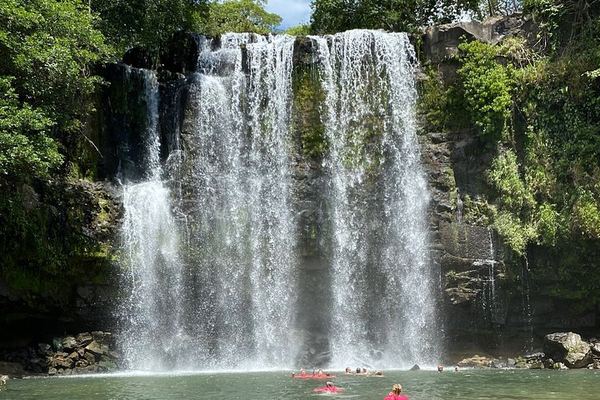 Llanos del Cortez Waterfall, Tropical Forest Wildlife and Volcanic Mud Exfoliation Tour