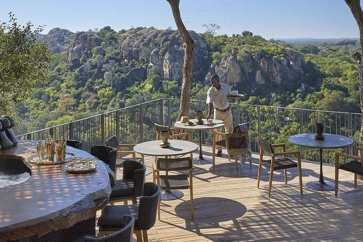 Victoria Falls Day Tour with Guided Walk, Helicopter Flight and Lunch (3/12)