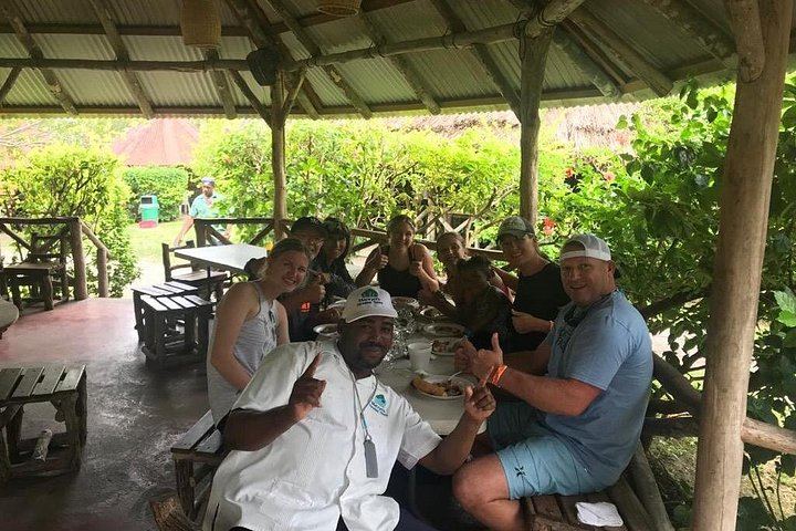 Dunn's River Falls Climb and White River Tubing with Jerk Lunch Stop, Ocho Rios (12/12)