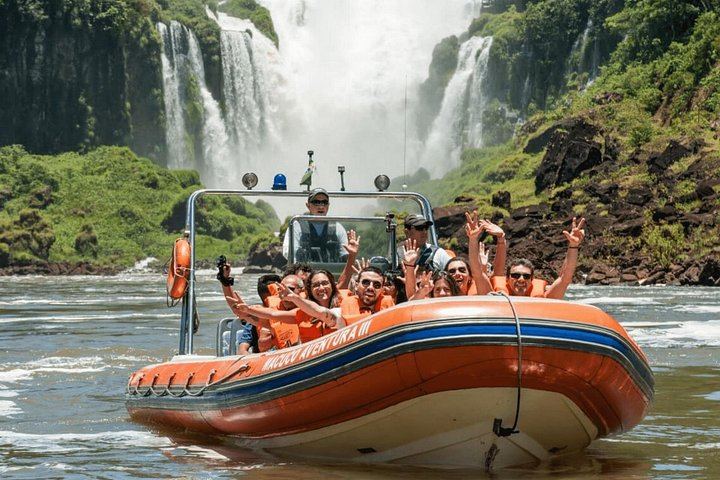 Iguassu Falls Brazilian Side with Macuco Safari Boat and AquaFoz Aquarium (5/12)