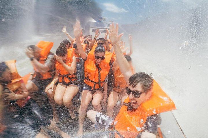 Iguassu Falls Brazilian Side with Macuco Safari Boat and AquaFoz Aquarium (6/12)