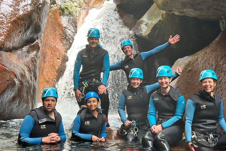 Level 2 Canyoning in Curral das Freiras: Seven Rappels up to 18 m, Photos Included (2/5)