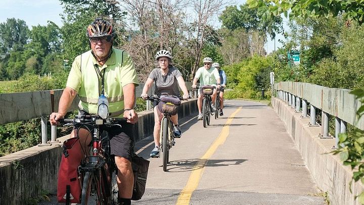 Montmorency Falls E-Bike Tour with Cable Car and Suspension Bridge from Old Quebec (2/12)