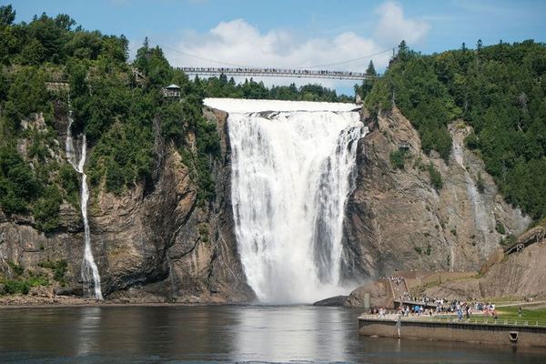 Montmorency Falls E-Bike Tour with Cable Car and Suspension Bridge from Old Quebec