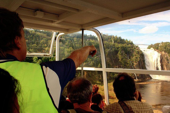 Montmorency Falls E-Bike Tour with Cable Car and Suspension Bridge from Old Quebec (9/12)