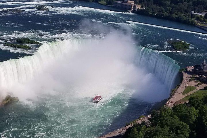 Mystery of the Mist Two-Hour Niagara Falls Story Walk Ending on the Maid of the Mist (3/7)