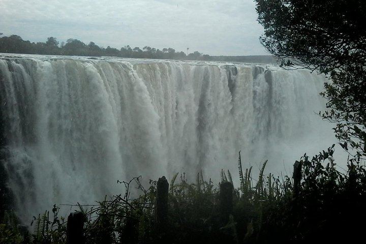 Livingstone and Victoria Falls Combo, Zambia and Zimbabwe Sides with Museum Visit (3/12)