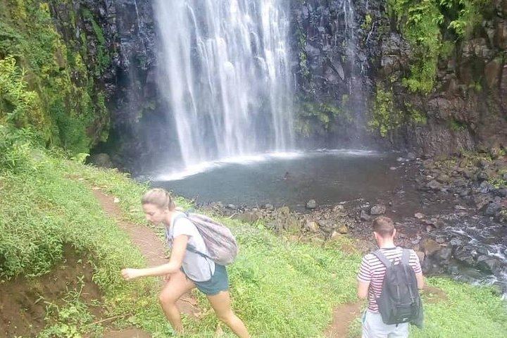 Materuni Waterfalls and Coffee Making Cultural Tour with Burigi Chato Safaris (3/8)