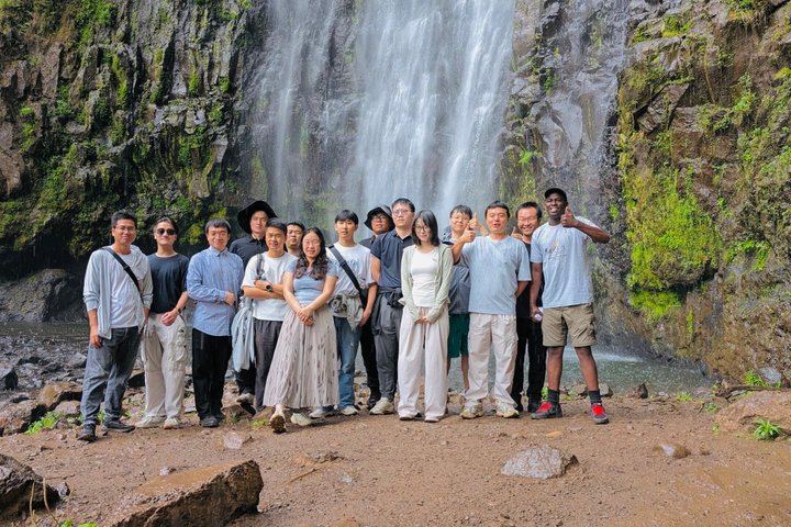 Nature Whisper Materuni Waterfalls Hike and Organic Coffee Half-Day Tour (9/12)