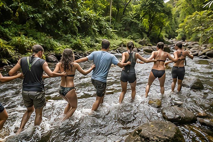 Epic Maui Hikes: 2-Mile Jungle Waterfall Hike from Kahului, 3 Hours (2/12)