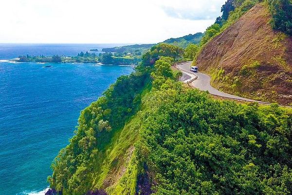 Road to Hana Mercedes Van Day Trip: Lahaina, Maalaea and Kahului Pickups, Lunch Included