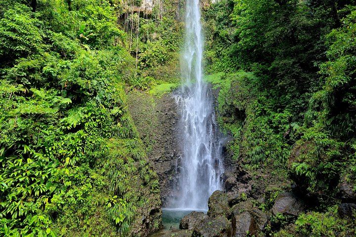 Middleham Falls Hike, Ti Tou Gorge Swim and Ti Kwen Glo Cho Hot Springs Day Tour (3/10)