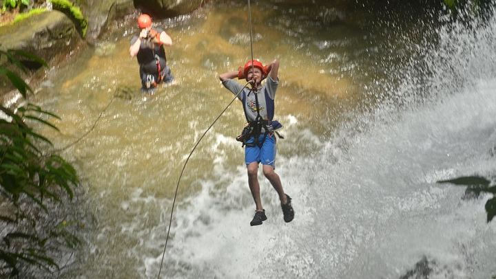 Quepo Canyoning Half-Day Rappelling and Waterfall Course on 80 Acres near Manuel Antonio (3/5)