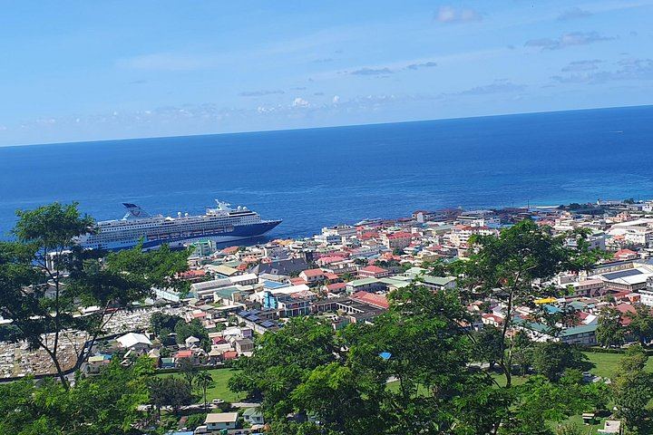 Private Roseau Valley Tour for Up to 6: Freshwater Lake, Ti Tou Gorge, Hot Springs (4/4)
