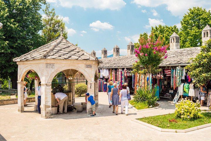 Gray Line Day Trip from Split, Trogir and Omiš to Mostar and Kravice Falls (3/12)