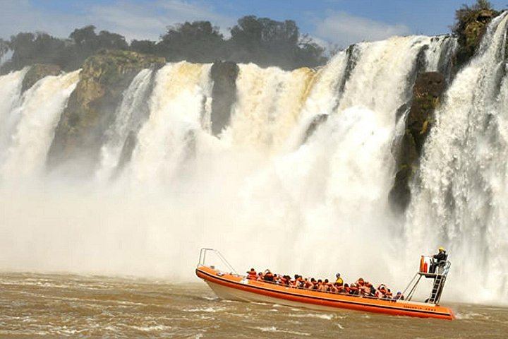 Iguazu Argentine Falls with Speedboat under the Falls and 4x4 Jungle Truck (1/3)