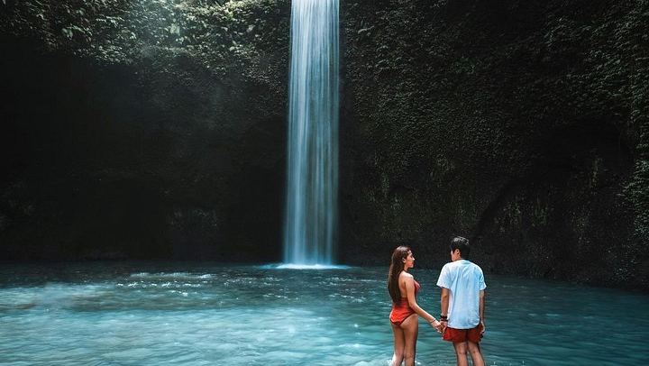 Mount Batur Sunrise 4WD Jeep Tour with Toya Devasya Hot Spring and Waterfall (1/12)