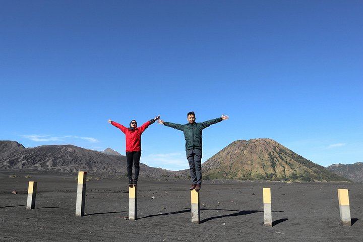 Three-Day Tumpak Sewu, Bromo and Ijen Blue Fire Tour with Smartway from Malang (11/12)