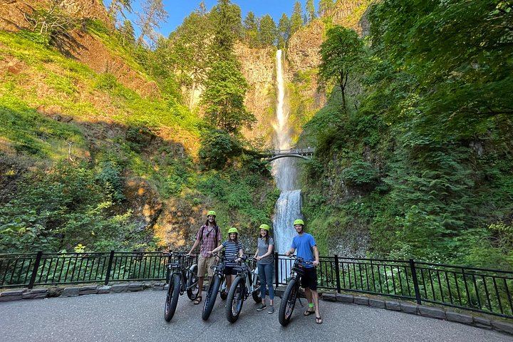 Self-Guided Multnomah Falls E-Bike Rental Tour to Gorge Waterfalls, 3.5 Hours (12/12)