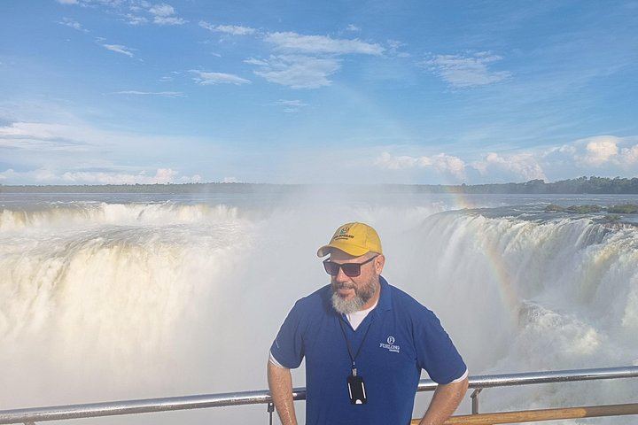Iguazu Falls Tour with Private Transport and a Tourism-Trained Guide, Argentina and Brazil (6/12)