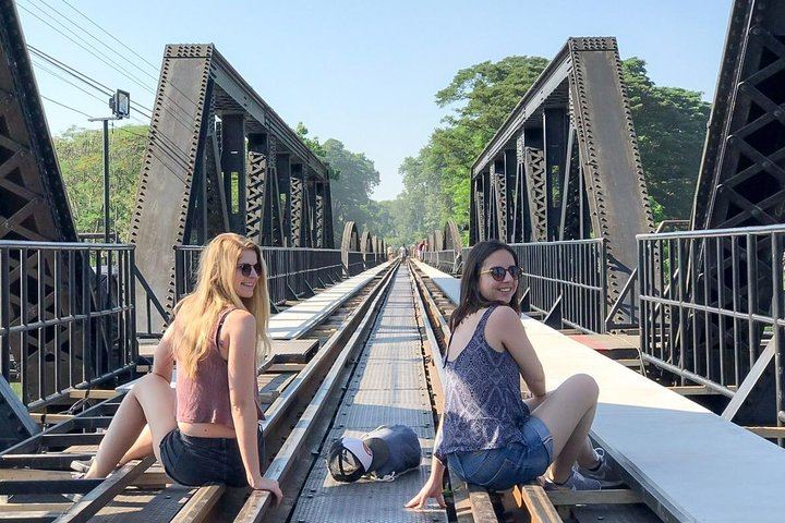 Private All-Inclusive Erawan Falls, Long-Tail Boat and River Kwai Day Tour (9/12)