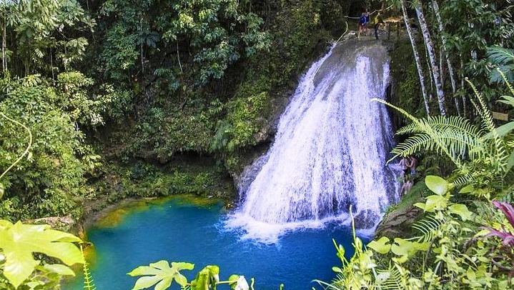Blue Hole Waterfall Hike and 25 Foot Cliff Jump from Ocho Rios, Up to 4 Guests (2/5)