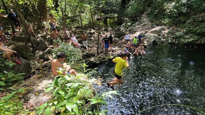 Llanos del Cortés Hidden Pool Swim, Donde Pipe Buffet Lunch and Liberia White City Walk (4/11)