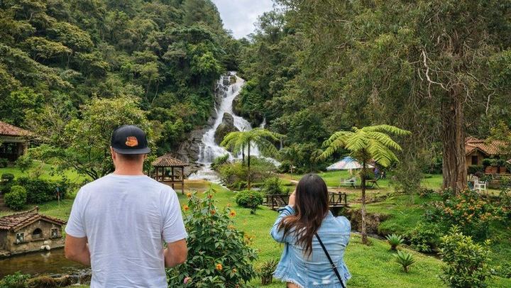 Half-Day El Retiro and Tequendamita Falls Private Pickup Tour from Medellin (2/11)